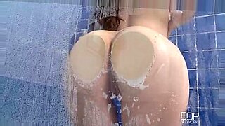 love creampie big tits milf fucked in the bathromm