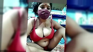 tamil bhabi sex in saree