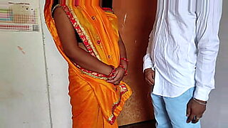 real mom son sex in home in hindi dubbing