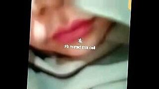 hindi gane par sexy videos download karni hai