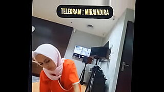 tante ngentot sampai crot berkali kali