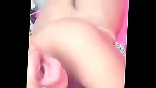 big tits girl squirts