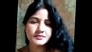 indian mom and son xxx sexy sleeping xvideo hindi audio