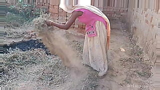 brother seeing sister in bathroom when washing her sel