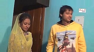 sisters and brothers only with audio in hindi or bhojpuri
