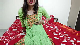 indian wife fucking with clear hindi audio