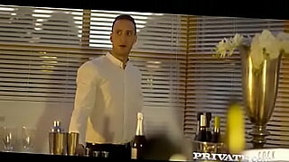 Hotel sex with waiter who pour drinks