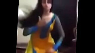 boy press girl boobs in car mms pakistan