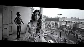 swara bhaskar scene