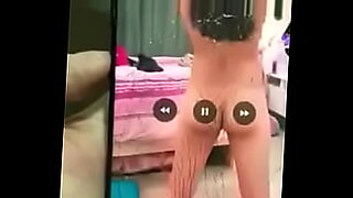 awek melayu pakai g string