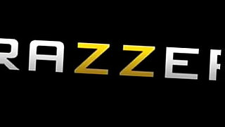 brazzer tub sex